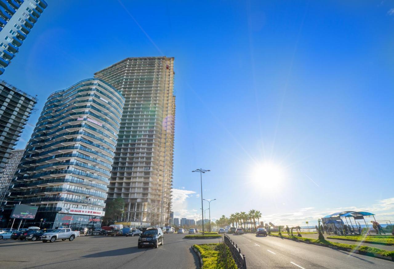 Your Studio On The Beach! Batumi Exterior photo