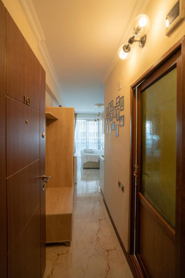 Your Studio On The Beach! Batumi Exterior photo